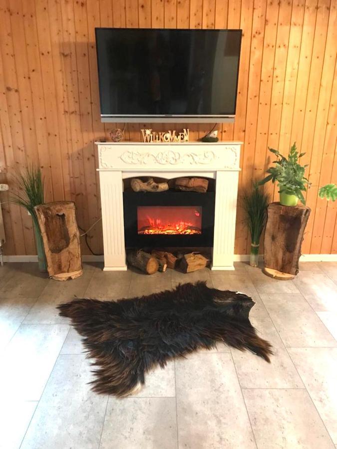 Kranich-Holzferienhaus 'Kleine Auszeit' Rehden Luaran gambar